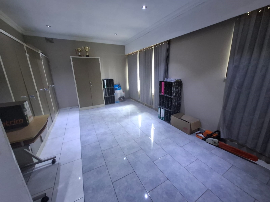 4 Bedroom Property for Sale in Putfontein Gauteng