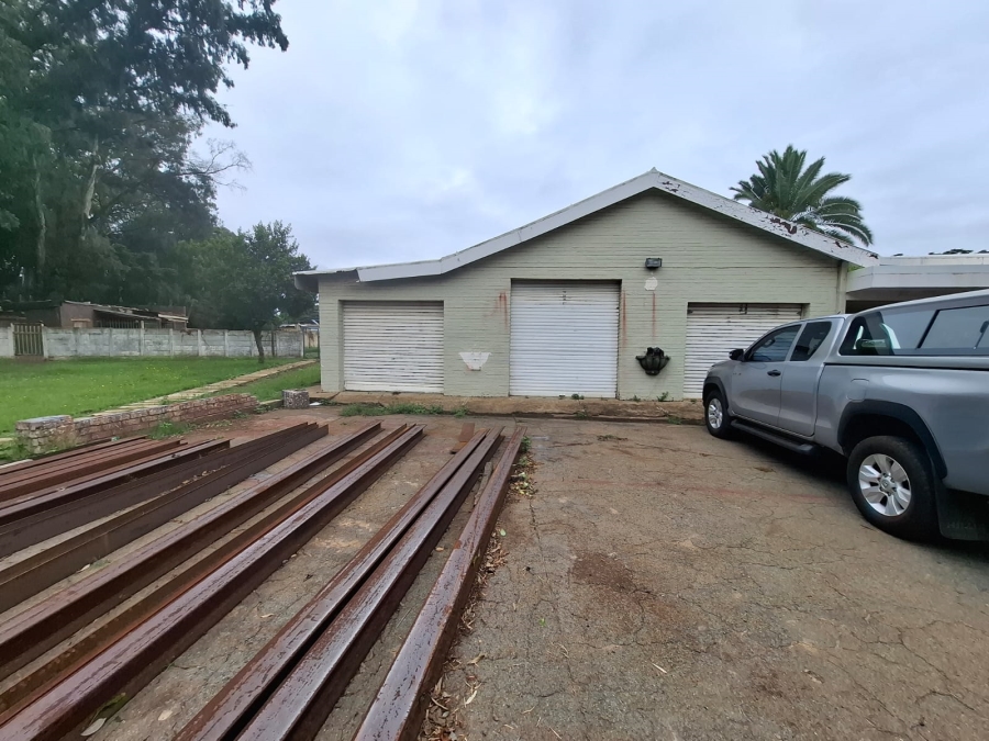 4 Bedroom Property for Sale in Putfontein Gauteng