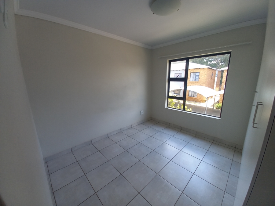 2 Bedroom Property for Sale in Rynfield Gauteng