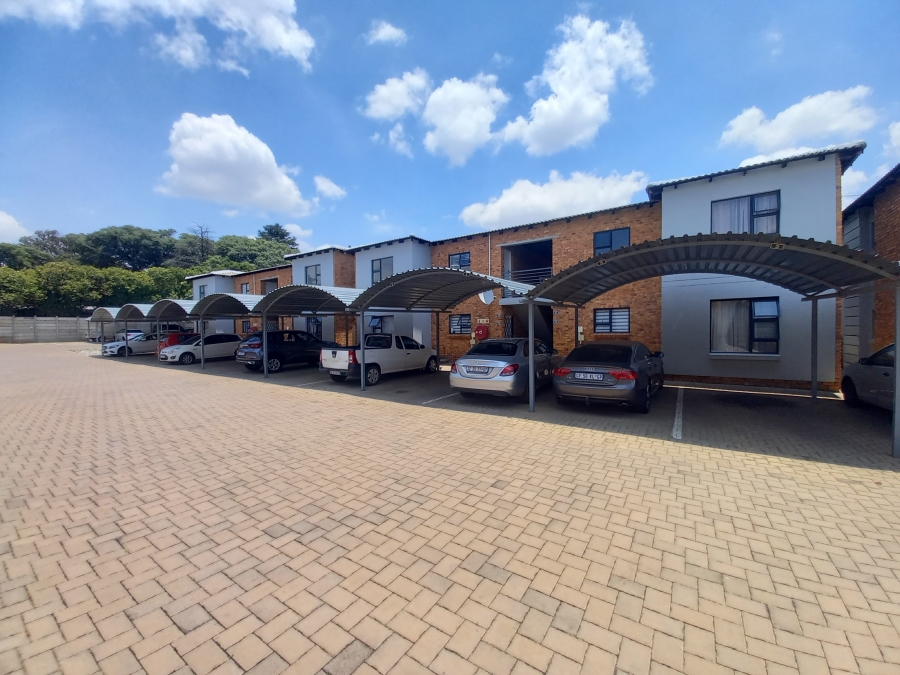2 Bedroom Property for Sale in Rynfield Gauteng