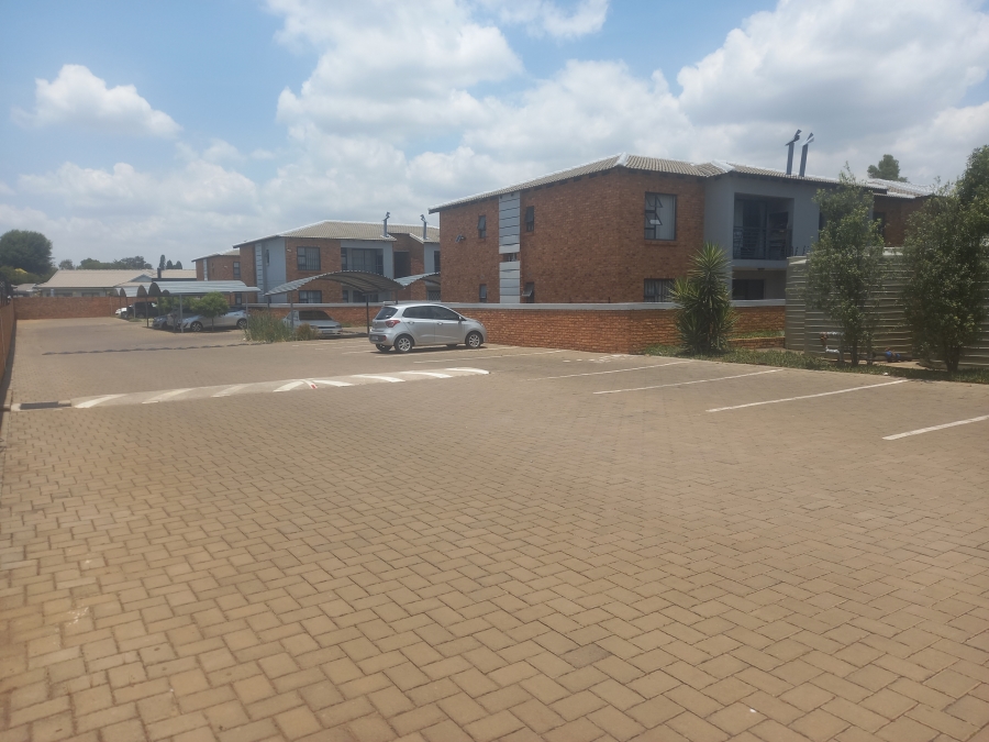 2 Bedroom Property for Sale in Rynfield Gauteng