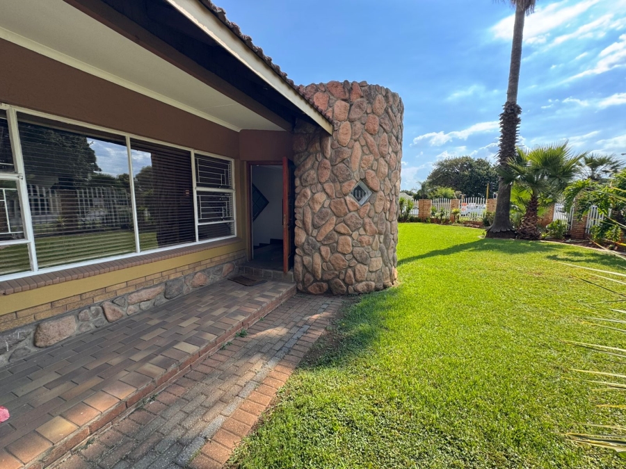 4 Bedroom Property for Sale in Dalpark Gauteng