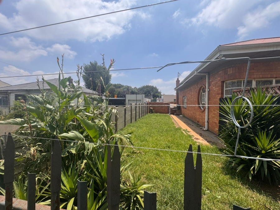 7 Bedroom Property for Sale in Brakpan Central Gauteng