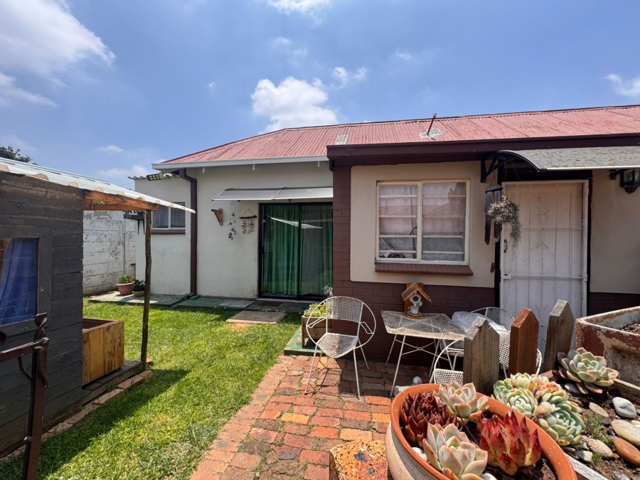 7 Bedroom Property for Sale in Brakpan Central Gauteng