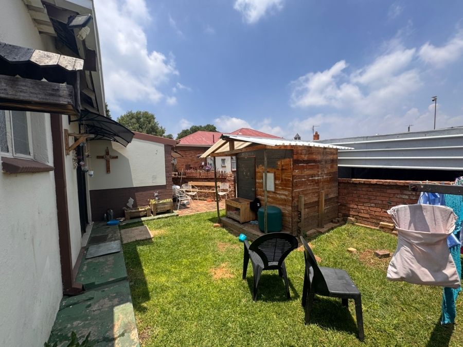 7 Bedroom Property for Sale in Brakpan Central Gauteng