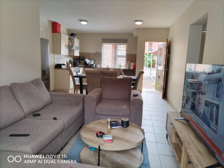 To Let 2 Bedroom Property for Rent in Mayville Gauteng