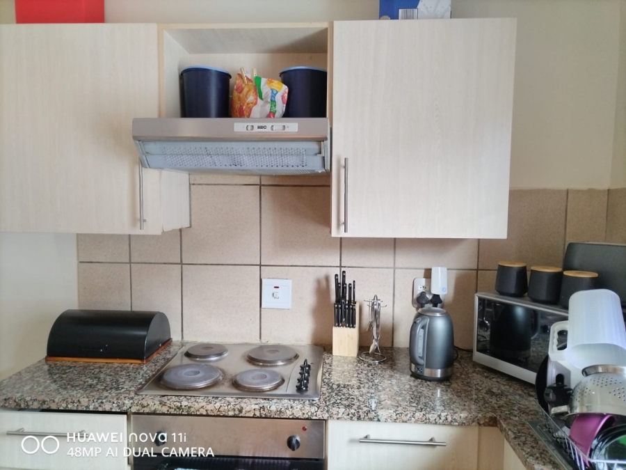 To Let 2 Bedroom Property for Rent in Mayville Gauteng