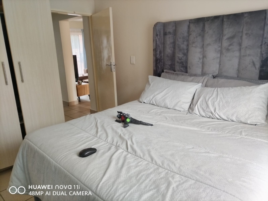 To Let 2 Bedroom Property for Rent in Mayville Gauteng