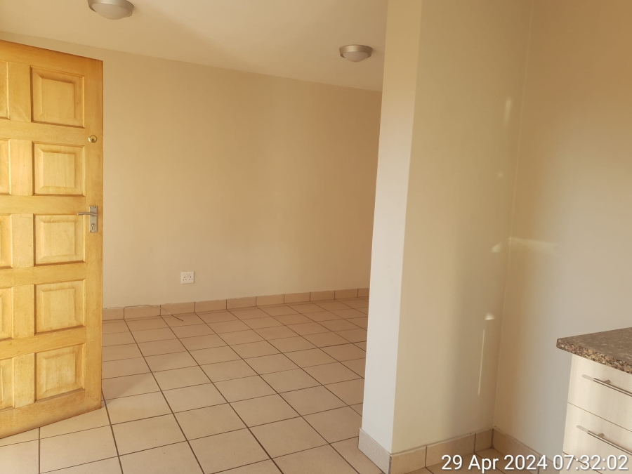 To Let 2 Bedroom Property for Rent in Mayville Gauteng