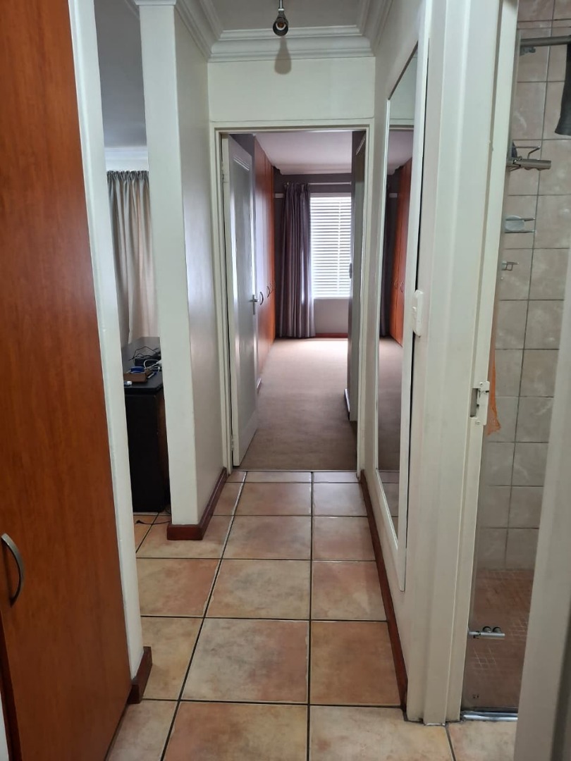To Let 2 Bedroom Property for Rent in Nieuw Muckleneuk Gauteng