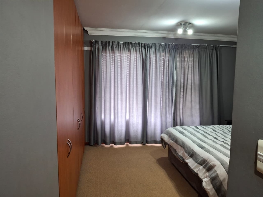 To Let 2 Bedroom Property for Rent in Nieuw Muckleneuk Gauteng