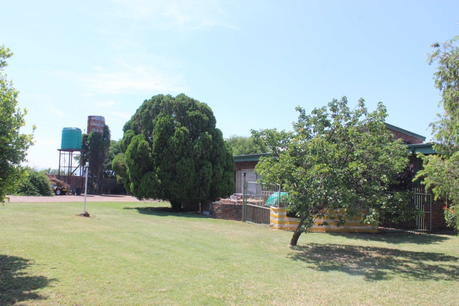 3 Bedroom Property for Sale in Kameeldrift West Gauteng