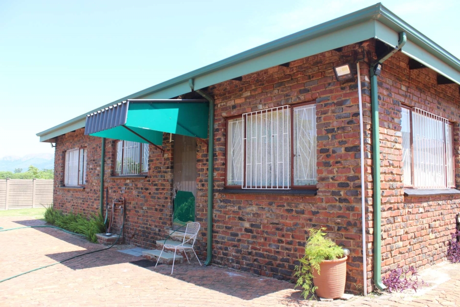 3 Bedroom Property for Sale in Kameeldrift West Gauteng