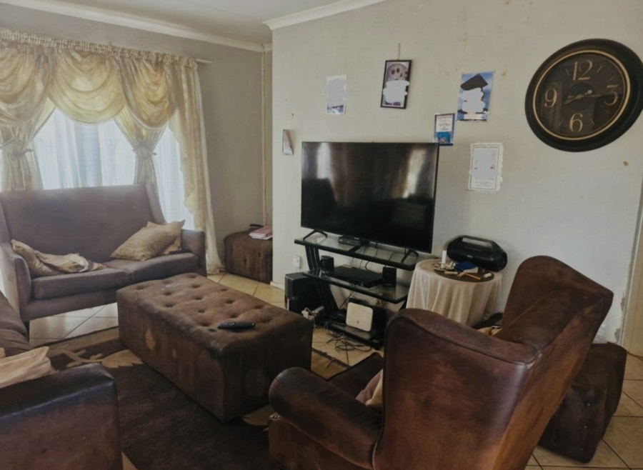 3 Bedroom Property for Sale in The Orchards Gauteng