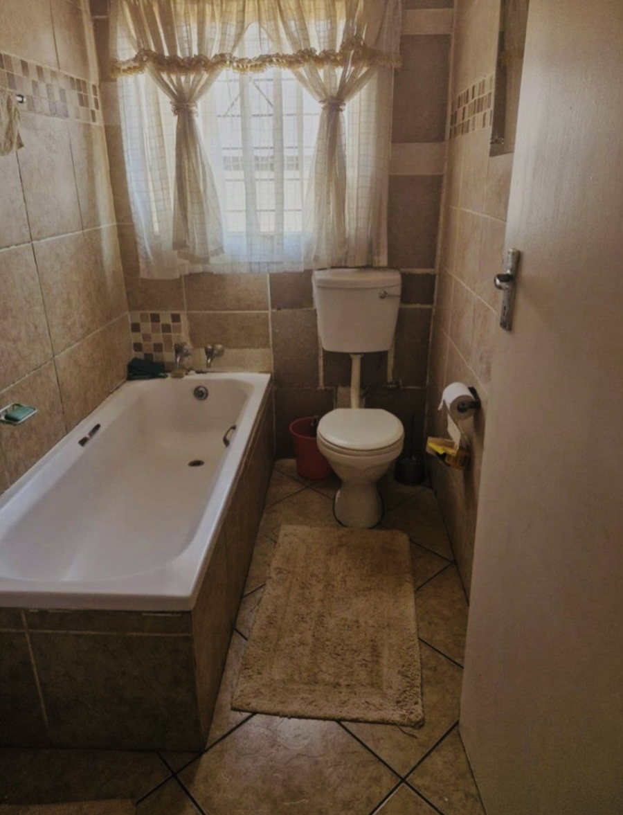 3 Bedroom Property for Sale in The Orchards Gauteng