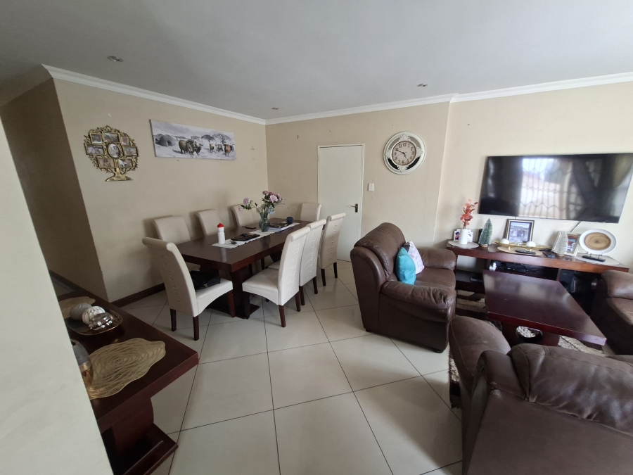 3 Bedroom Property for Sale in Leondale Gauteng