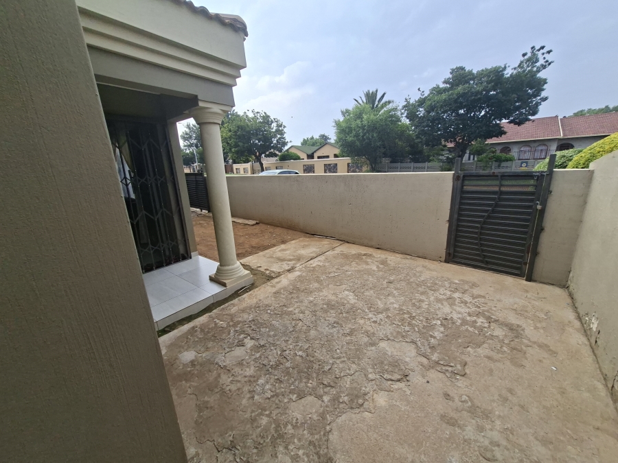 3 Bedroom Property for Sale in Leondale Gauteng