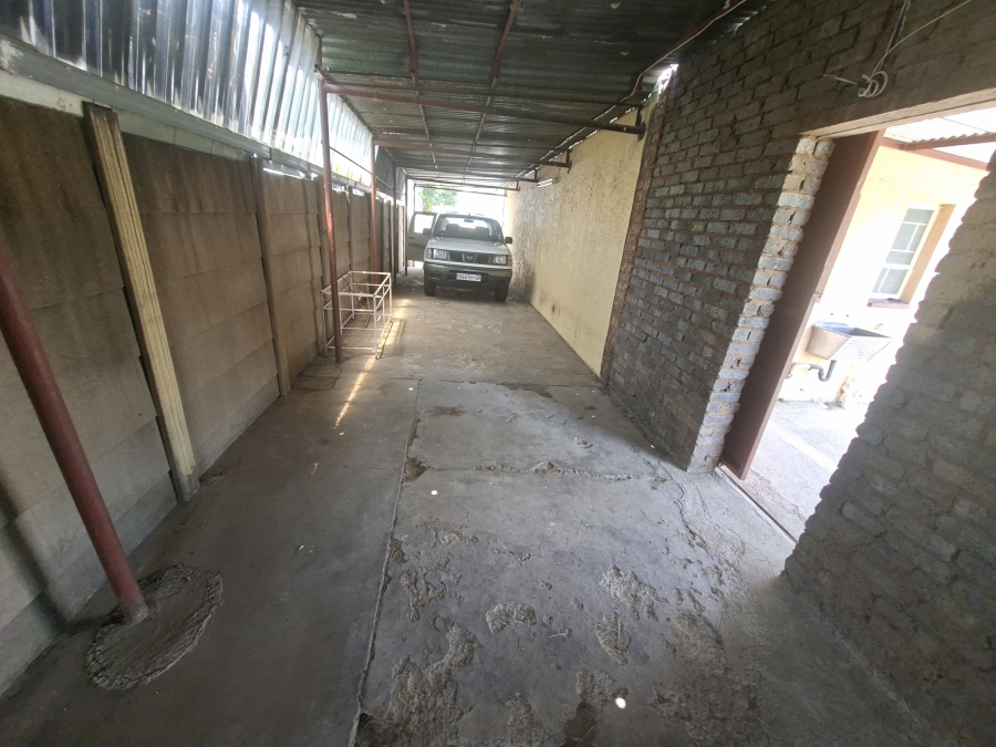 4 Bedroom Property for Sale in Elspark Gauteng