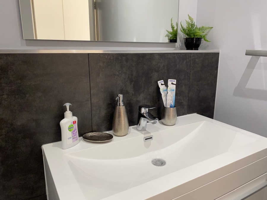 1 Bedroom Property for Sale in Bedfordview Gauteng