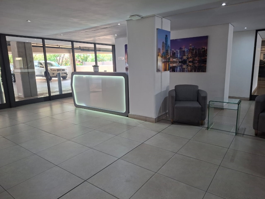 1 Bedroom Property for Sale in Bedfordview Gauteng