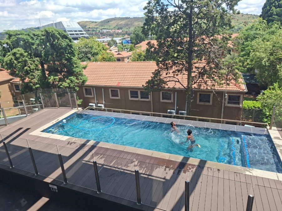 1 Bedroom Property for Sale in Bedfordview Gauteng