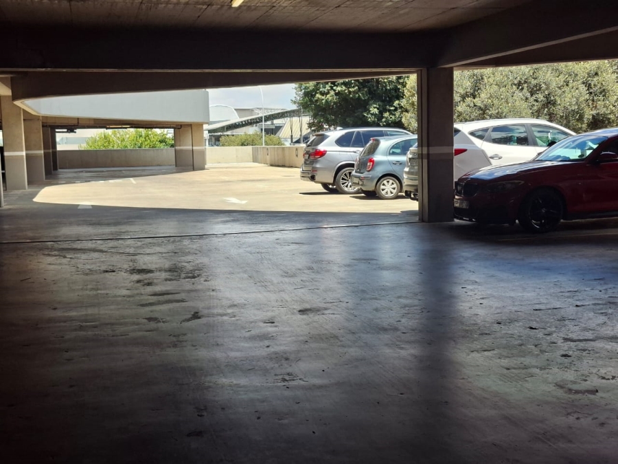 1 Bedroom Property for Sale in Bedfordview Gauteng