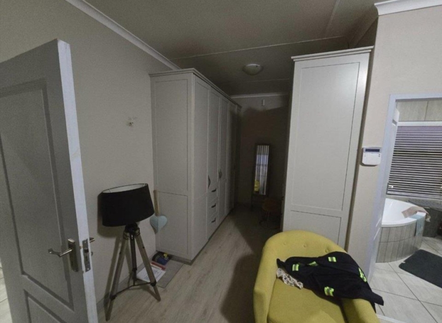 4 Bedroom Property for Sale in Pomona Gauteng