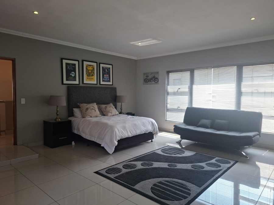 4 Bedroom Property for Sale in Oriel Gauteng