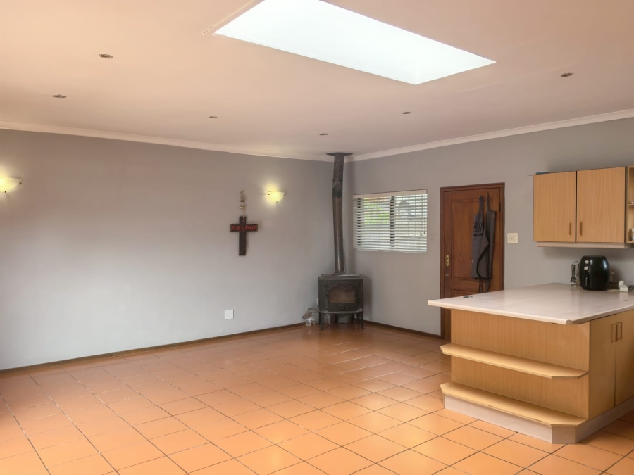 To Let 1 Bedroom Property for Rent in Edenburg Gauteng