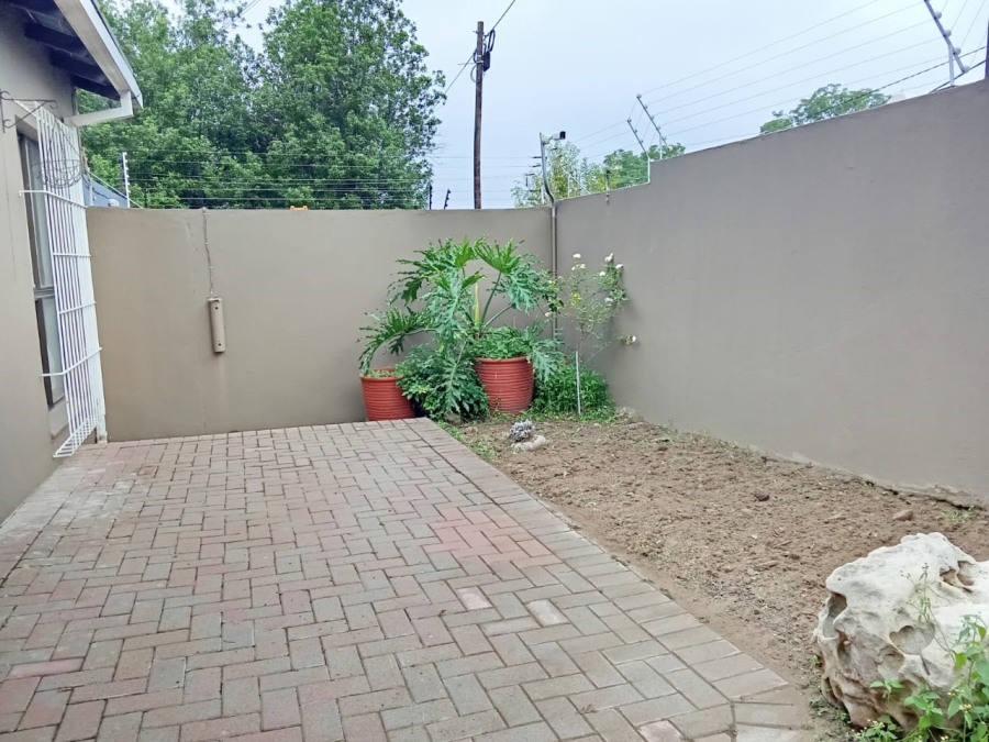 To Let 1 Bedroom Property for Rent in Edenburg Gauteng
