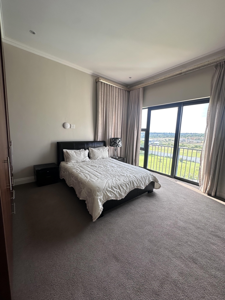 5 Bedroom Property for Sale in Blue Hills Gauteng