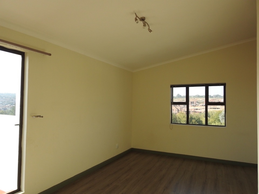 3 Bedroom Property for Sale in Barbeque Downs Gauteng