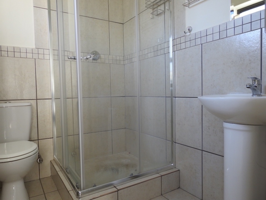 3 Bedroom Property for Sale in Barbeque Downs Gauteng