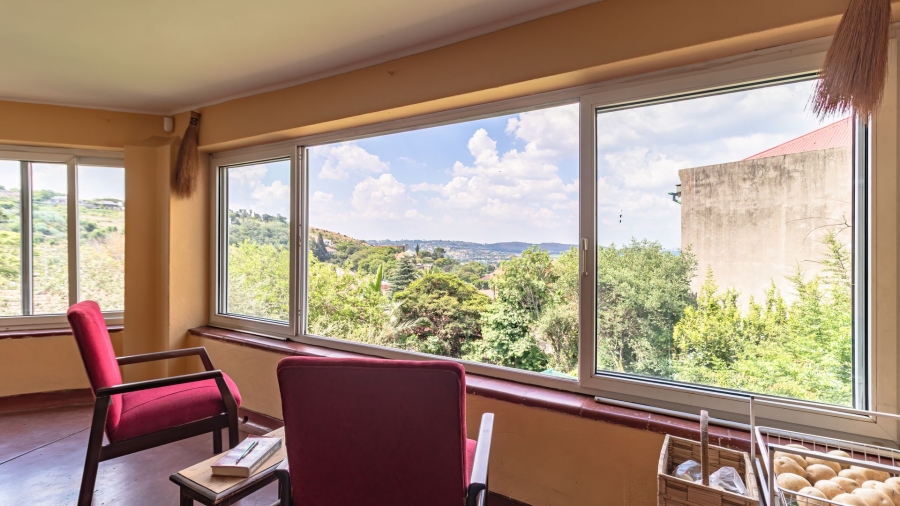 5 Bedroom Property for Sale in Kensington Gauteng