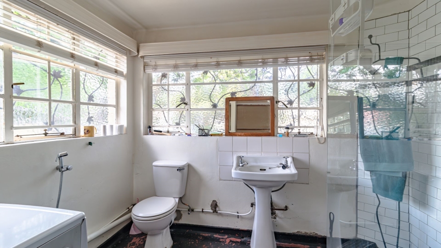 5 Bedroom Property for Sale in Kensington Gauteng