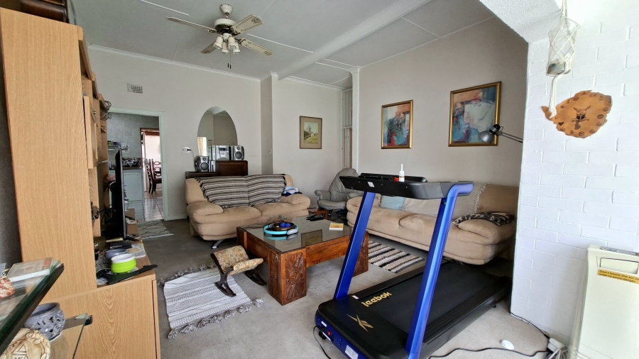 4 Bedroom Property for Sale in Discovery Gauteng