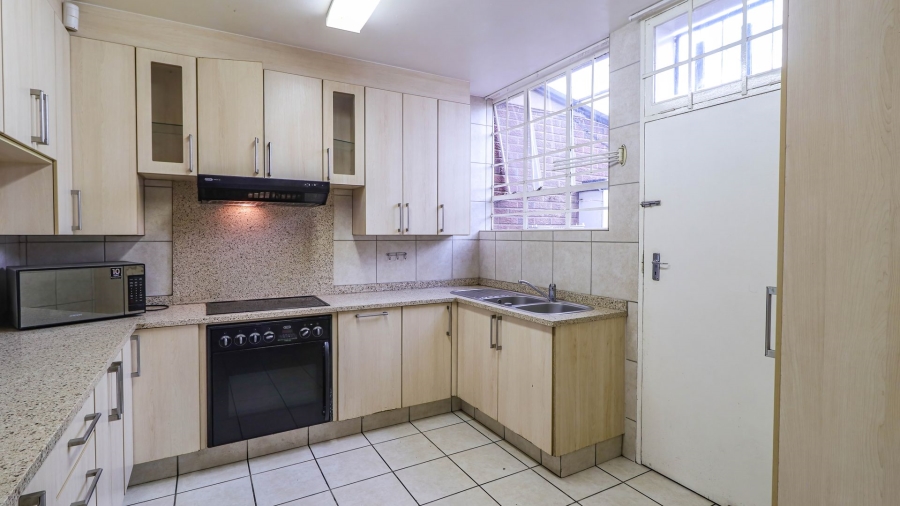3 Bedroom Property for Sale in Bramley Park Gauteng