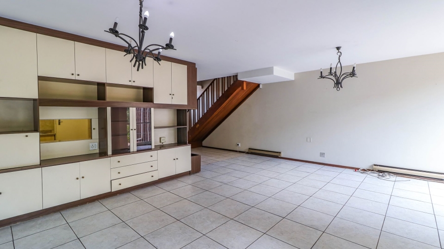 3 Bedroom Property for Sale in Bramley Park Gauteng