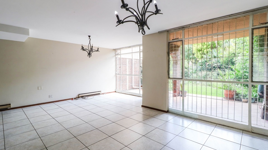 3 Bedroom Property for Sale in Bramley Park Gauteng