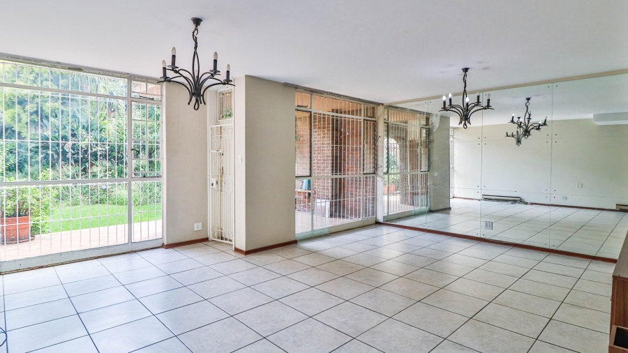 3 Bedroom Property for Sale in Bramley Park Gauteng