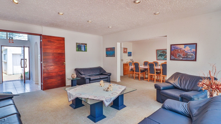 3 Bedroom Property for Sale in Savoy Estate Gauteng