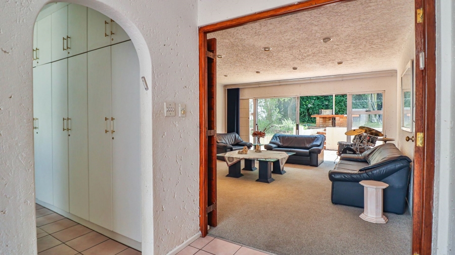 3 Bedroom Property for Sale in Savoy Estate Gauteng