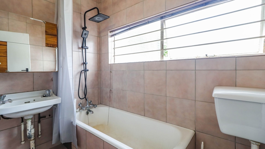 3 Bedroom Property for Sale in Savoy Estate Gauteng