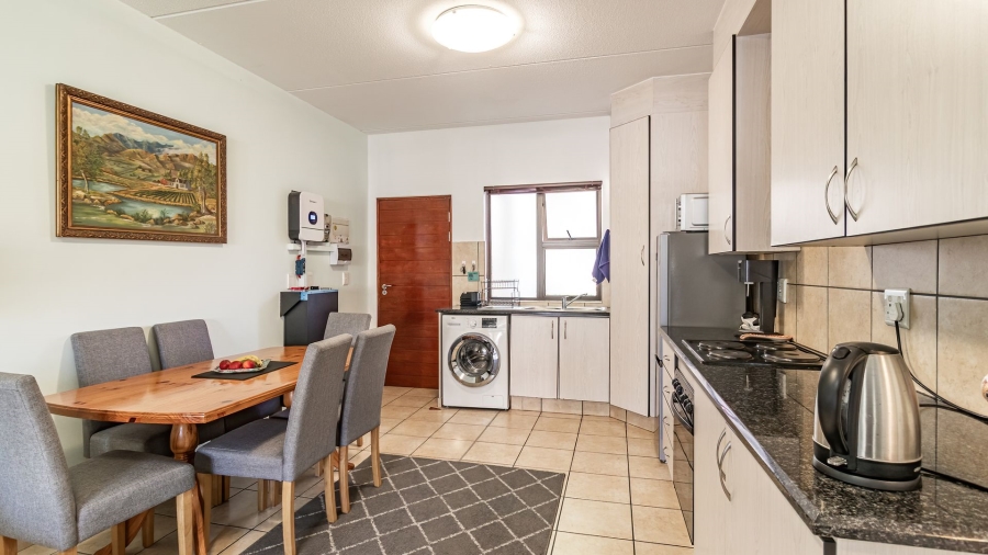 3 Bedroom Property for Sale in Greenstone Hill Gauteng