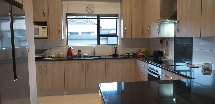 3 Bedroom Property for Sale in Parkhaven Gauteng