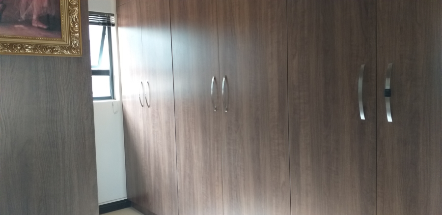 3 Bedroom Property for Sale in Parkhaven Gauteng