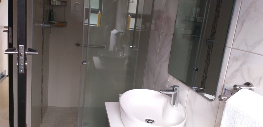 3 Bedroom Property for Sale in Parkhaven Gauteng