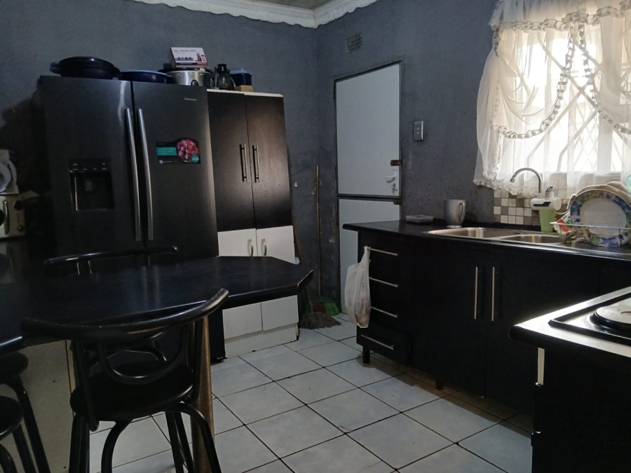 3 Bedroom Property for Sale in Daveyton Gauteng