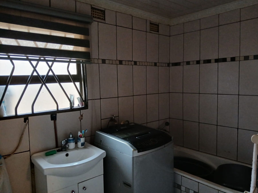 3 Bedroom Property for Sale in Daveyton Gauteng