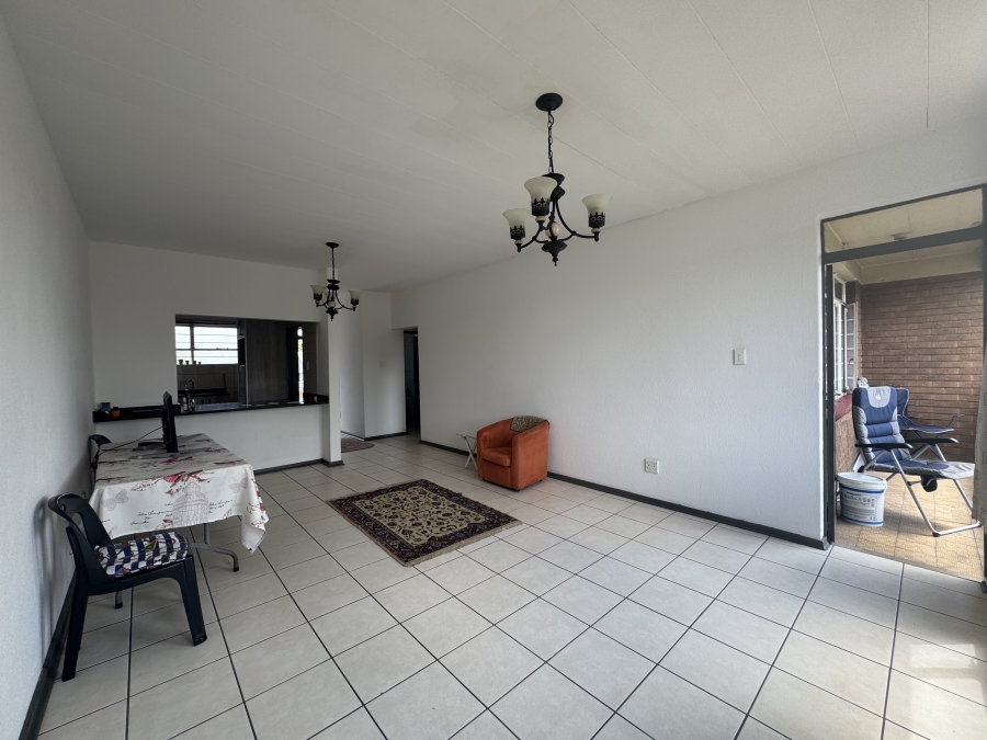 2 Bedroom Property for Sale in Raceview Gauteng